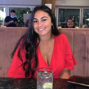 Meet your Posher, Sabrina